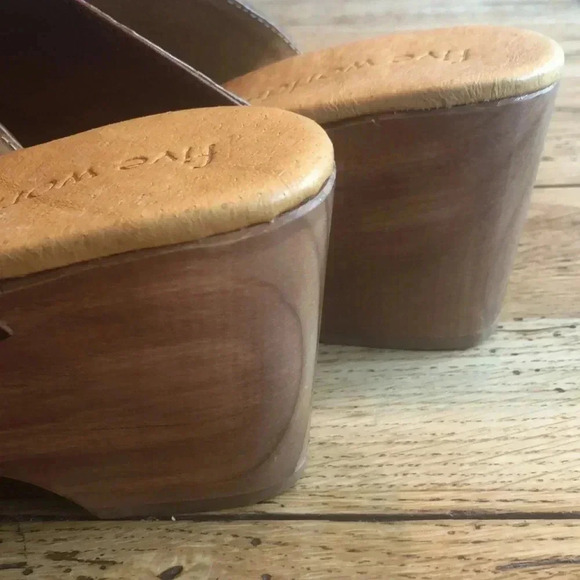 Five Worlds Cordani Zorba Platform Clogs. Size 11 - Picture 3 of 11